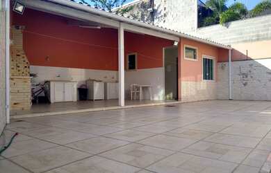 Imagem 9: Linda Mansão 4Q com Quintal (360 m²) em Condomínio de Alto Padrão