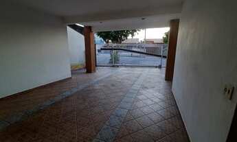 Imagem 4: Casa para Venda em Taubaté, Campos Elíseos, 4 dormitórios, 2 suítes, 4 banheiros, 5 vagas