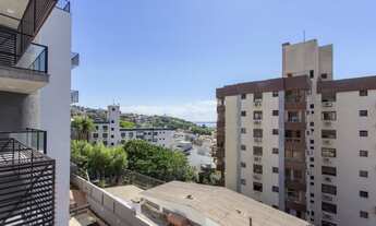 Imagem 5: Apartamento para venda possui 77 metros quadrados com 2 quartos em Menino Deus - Porto Ale