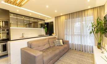 Imagem 7: Apartamento para venda possui 125 metros quadrados com 3 quartos em Água Verde - Curitiba