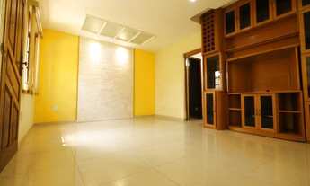 Imagem 4: EXCELENTE CASA TRIPLEX DE 4 QUARTOS - 2 VAGAS - 240m² - TAQUARA