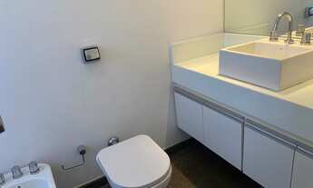 Imagem 7: TOTALMENTE REFORMADO NO MELHOR DO ITAIM