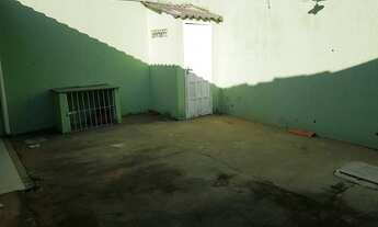 Imagem 4: Alugo Casa terrea , Nova Macae, 2 qtos, quintal , gar. Macaé/RJ