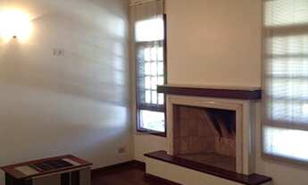 Imagem 4: Casa 450m2 com 4 Suítes e Piscina e Churrasqueira com Jardim em Alphaville- Barueri- SP