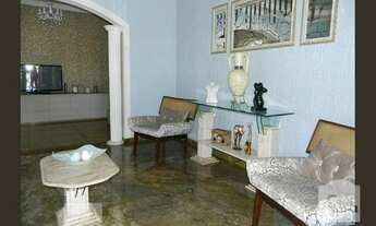 Imagem 2: Casa à Venda - Ouro Preto, 2 Quartos, 200 m²