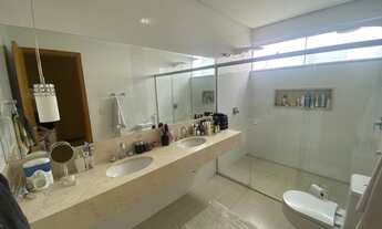 Imagem 4: Excelente sobrado no jardins Verona com alto acabamento e 4 suítes