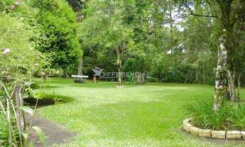 Imagem 5: AMPLO TERRENO Casa com 5 dormitórios