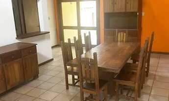 Imagem 4: Casa de condomínio para aluguel com 220 metros quadrados com 4 quartos