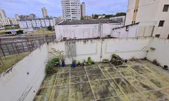 Imagem 5: Sobrado para venda possui 279 m² com 4 quartos no Bairro Saraiva - Uberlândia - MG