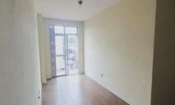 Imagem 3: Apartamento para Venda em Rio de Janeiro, Madureira, 2 dormitórios, 1 banheiro, 1 vaga