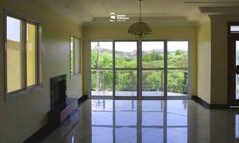 Imagem 7: Casa de Condomínio com 5 Quartos à Venda em Arujá Country Club, 371 m²