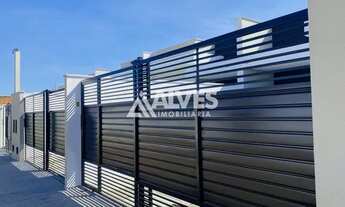 Imagem 2: CASA COM 3 QUARTOS SENDO 2 SUITES, PISCINA E ÁREA GOURMET COMPLETA