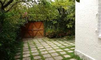 Imagem 6: Casa para venda possui 603 metros quadrados com 6 quartos em Santo Amaro - Recife - PE