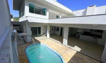 Imagem: Ampla Casa de 320m² Espaço Gourmet e