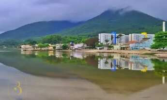 Imagem 7: Apartamento para venda possui 50 metros quadrados com 2 quartos em Praia de Fora - Palhoça