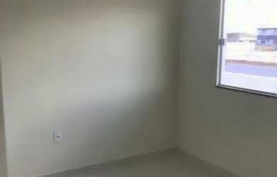 Imagem 3: Alugo apto. com 2/4 valor 850,00 tratar com Sr. Dórea