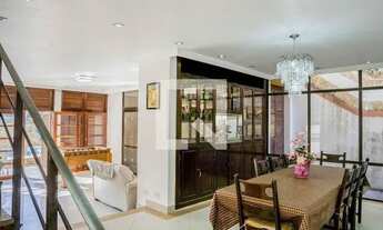 Imagem 3: Casa para Aluguel - Balneário Cidade Atlântican, 7 Quartos, 326 m2