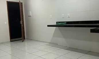 Imagem: Casa nova no Centro de Messejana