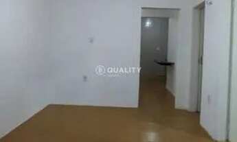 Imagem 2: Casa Plana com 2 Quartos em Rua sem saída estilo condominio