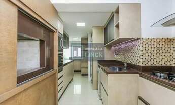 Imagem 6: Apartamento de 3 dormitórios e 2 vagas no bairro Passo da Areia