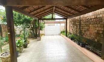 Imagem 2: Casa com Ambiente Maravilhoso em Excelente localização