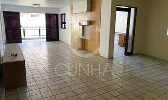 Imagem 2: Apartamento para venda possui 230 metros quadrados com 4 quartos em Ponta Verde - Maceió