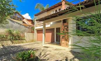 Imagem 2: Casa com 3 Dormitorio(s) localizado(a) no bairro Ipanema em Porto Alegre / Ref.:OR