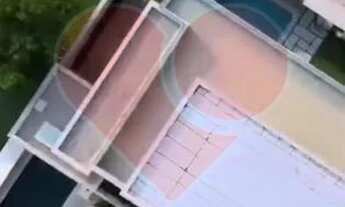 Imagem 4: Casa para venda tem 320 metros quadrados com 5 quartos