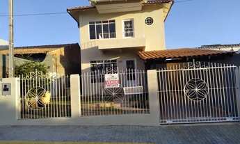 Imagem: Casa para venda tem 140 metros quadrados