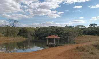 Imagem 2: Lindíssima Chácara com 1,5 Alqueires em Hidrolândia