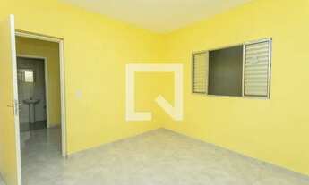 Imagem: Casa à Venda - Centro, 1 Quarto, 37 m2