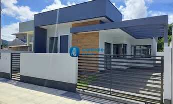 Imagem: CR/ Belíssima casa de 3 dorm (suíte) na