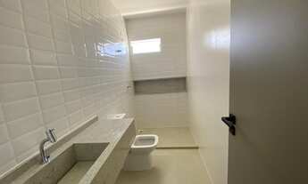 Imagem 6: Casa de condomínio para venda possui 250 metros quadrados com 3 quartos