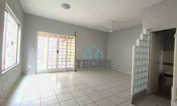 Imagem: Sobrado com 3 dormitórios (1 suíte) à