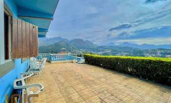 Imagem 3: Casa com 4 dormitórios à venda, 250 m² por R$ 900.000,00 - Fazendinha - Teresópolis/RJ