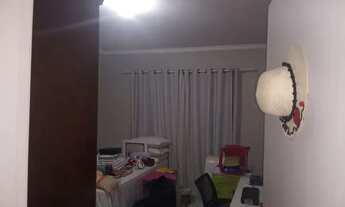 Imagem 4: Alugo casa no centro de Piçarras. Ótima localização