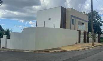 Imagem 4: Sobrado para venda/aluguel com 180 metros quadrados com 4 suítes em Santa Rosa - Cuiabá