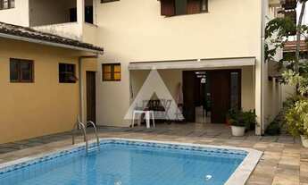 Imagem 2: Casa com 4 quartos e 4 suítes, 576,00 m² para alugar por R$ 9.000,00 - Vilas do Atântico