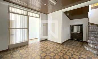 Imagem 2: Casa à Venda - Lourdes, 3 Quartos, 248 m2