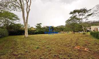 Imagem 4: Casa de condomínio para venda possui 1750 metros quadrados