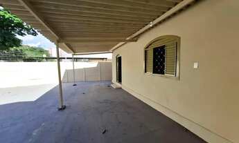 Imagem 4: CASA COMERCIAL/RESIDENCIAL DE 03 QUARTOS - PÇA JOQUEI CLUBE