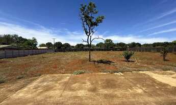 Imagem 2: Imóvel para venda com 2000 metros quadrados em Condomínio Privê das Oliveiras - Goiânia