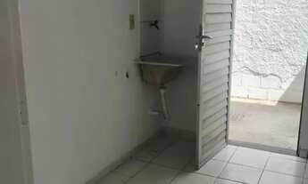 Imagem 2: Casa para Locação em Nova Iguaçu, Jardim Corumbá, 2 dormitórios, 1 banheiro, 1 vaga