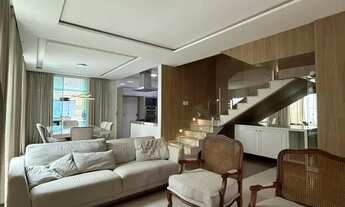 Imagem 7: VENDO OU ALUGO BELÍSSIMA SOBRADO com 3 suítes plenas com piscina