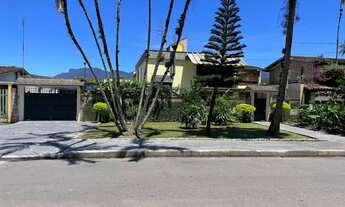 Imagem: Casa (Sobrado Padrão), com 5 quartos e