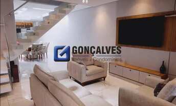 Imagem 2: Sobrado Residencial à Venda em Jardim Sônia Maria, Mauá 4 suítes, 4 vagas