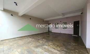 Imagem: ALUGA - SE RESIDÊNCIA COM 4 SUÍTES NO