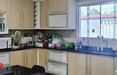 Imagem 6: Casa térrea de 04 qts no Conjunto Residencial no Adrianópolis com portaria