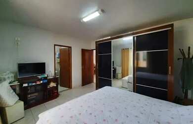 Imagem 6: Casa - 323 m² - Jardim das Indústrias