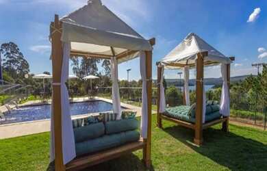 Imagem 2: Excelente oportunidade de investimento: terreno de 1.511,35 m² no Condomínio Le Portier Na